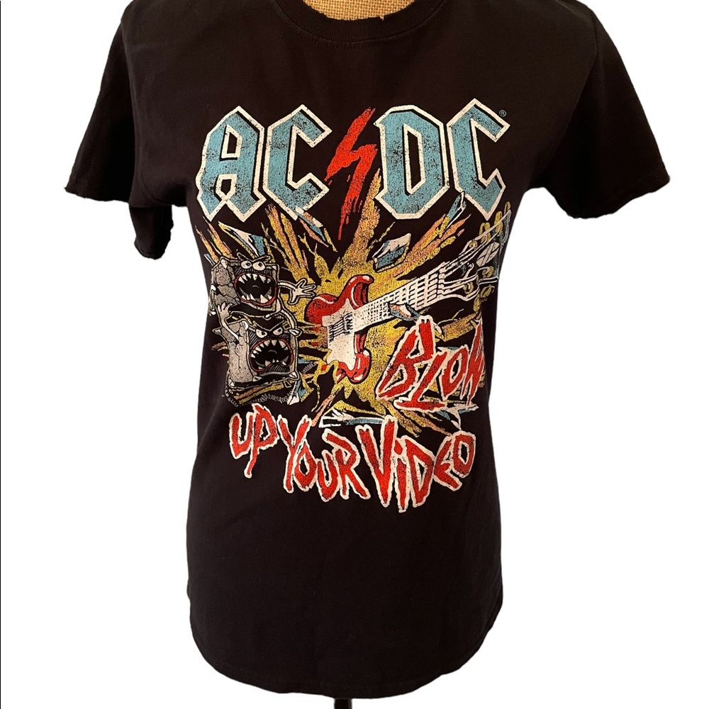 Goodie Two Sleeves AC/DC T-SHIRT